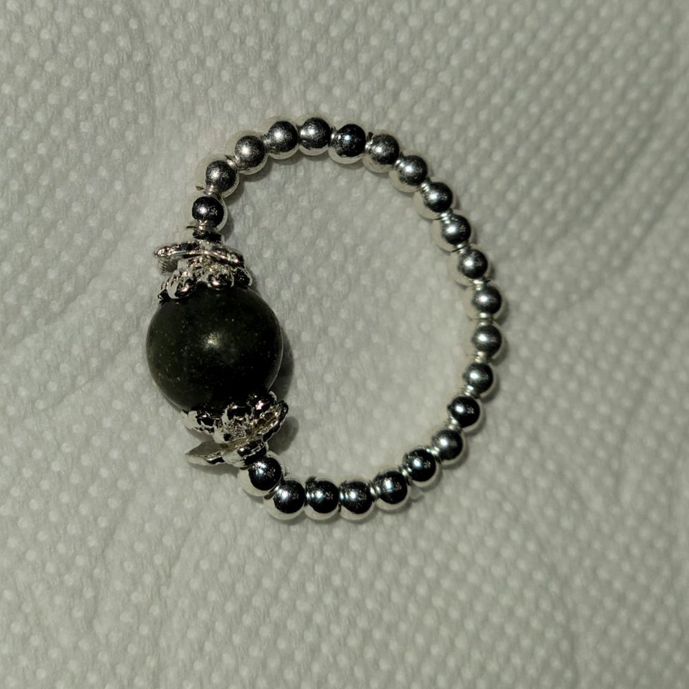 Crystal ring - Picture 2 of 2